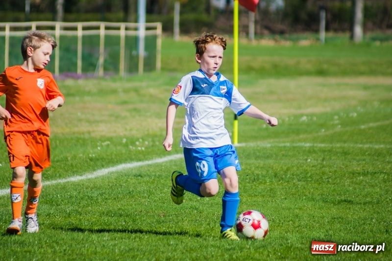 Zdjęcie w galerii na portalu naszraciborz.pl: Żaki Rafako zmierzyły się z Unią. Raszczyce nie przyjechały wiadomości z regionu