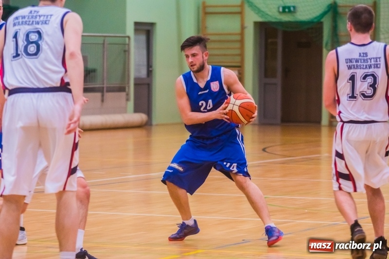 Zdjęcie w galerii na portalu naszraciborz.pl: Rzuty za trzy punkty pogrążyły Ofensywę wiadomości z regionu