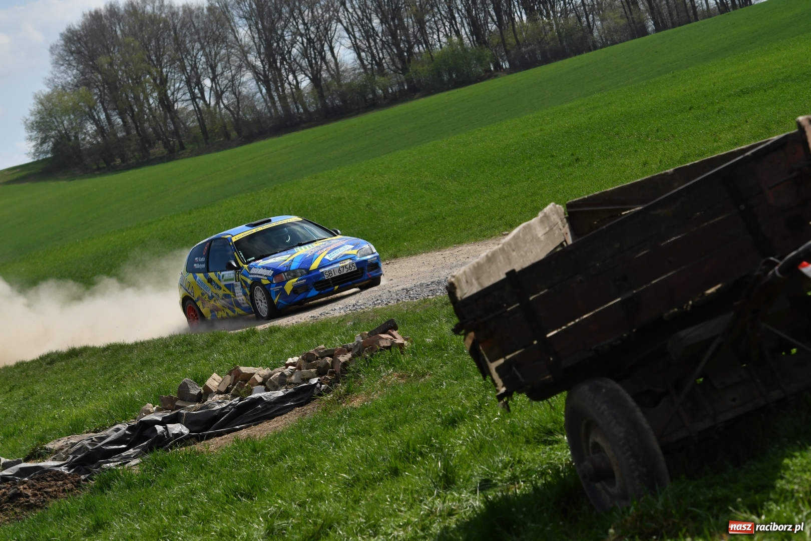 Zdjęcie w galerii na portalu naszraciborz.pl: Rajd Baborowa: pierwsze zwycięstwo Damiana Kostki  wiadomości z regionu