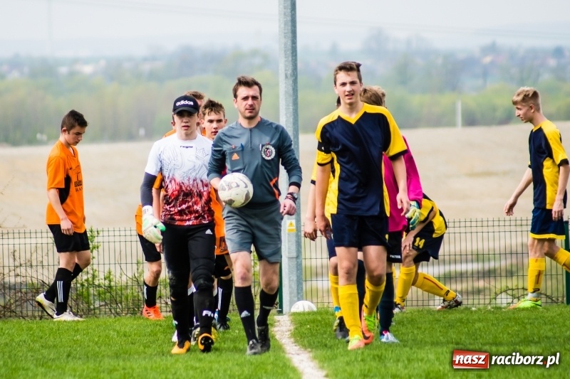 Zdjęcie w galerii na portalu naszraciborz.pl: Juniorzy Syryni bezlitośni dla Brzezia wiadomości z regionu