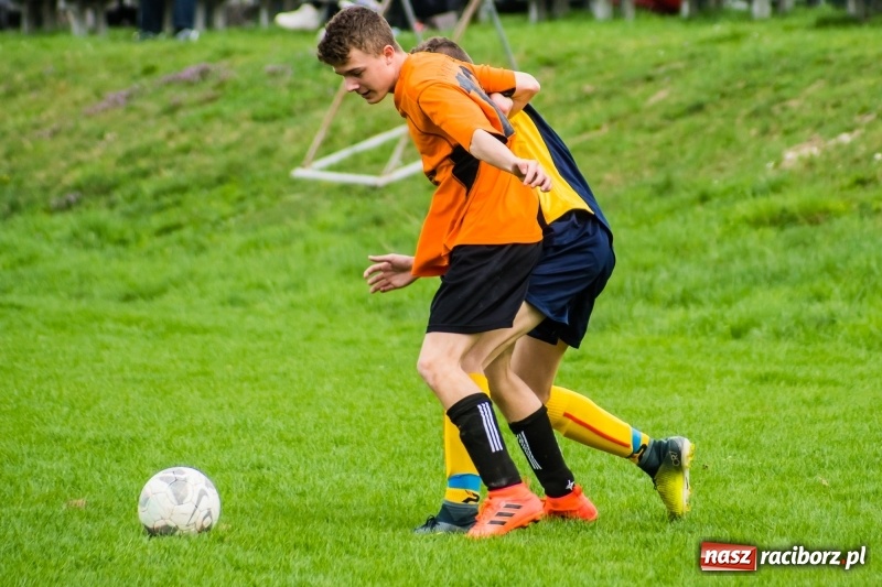 Zdjęcie w galerii na portalu naszraciborz.pl: Juniorzy Syryni bezlitośni dla Brzezia wiadomości z regionu