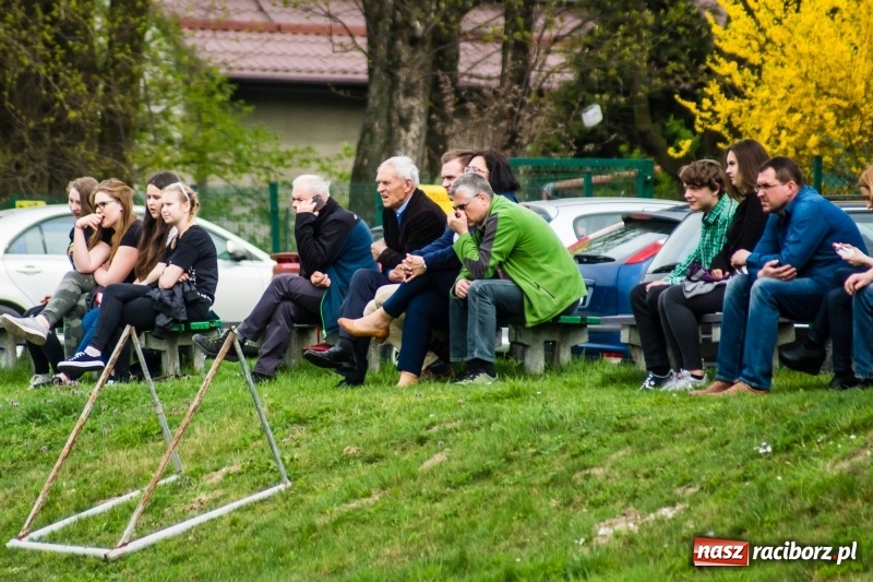 Zdjęcie w galerii na portalu naszraciborz.pl: Juniorzy Syryni bezlitośni dla Brzezia wiadomości z regionu