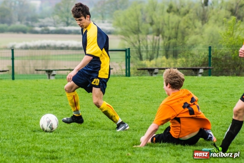 Zdjęcie w galerii na portalu naszraciborz.pl: Juniorzy Syryni bezlitośni dla Brzezia wiadomości z regionu