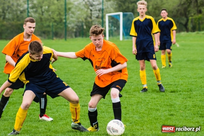 Zdjęcie w galerii na portalu naszraciborz.pl: Juniorzy Syryni bezlitośni dla Brzezia wiadomości z regionu