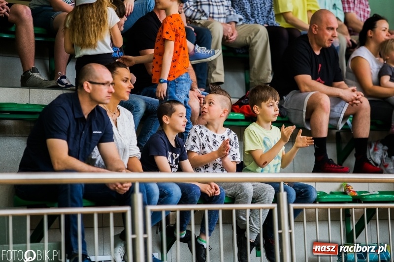 Zdjęcie w galerii na portalu naszraciborz.pl: Ofensywa dzielnie walczyła, ale Włocławka nie zwyciężyła wiadomości z regionu