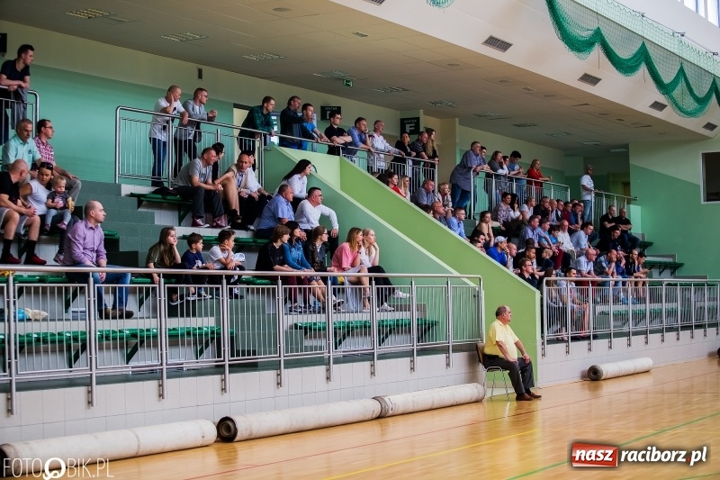 Zdjęcie w galerii na portalu naszraciborz.pl: Ofensywa dzielnie walczyła, ale Włocławka nie zwyciężyła wiadomości z regionu