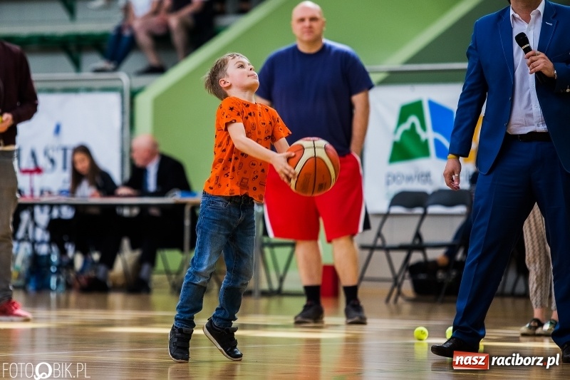 Zdjęcie w galerii na portalu naszraciborz.pl: Ofensywa dzielnie walczyła, ale Włocławka nie zwyciężyła wiadomości z regionu
