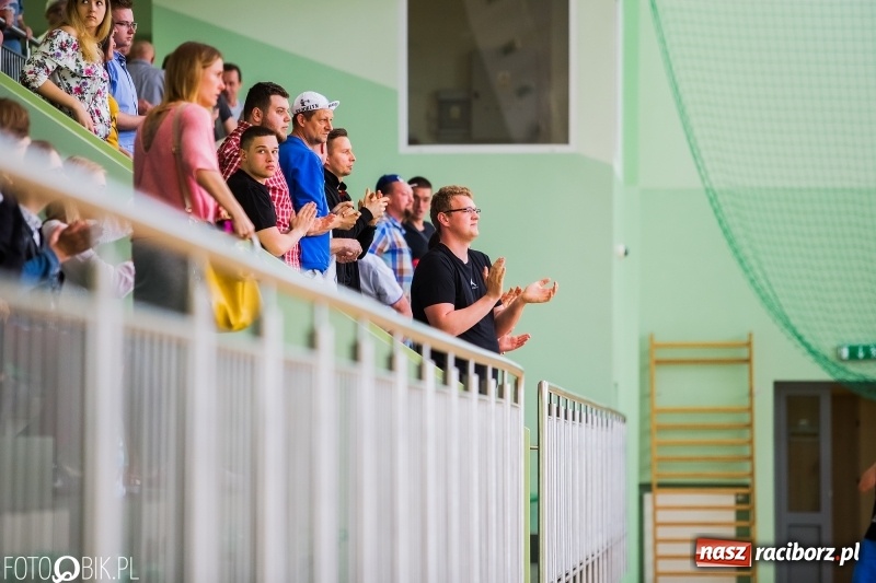 Zdjęcie w galerii na portalu naszraciborz.pl: Ofensywa dzielnie walczyła, ale Włocławka nie zwyciężyła wiadomości z regionu