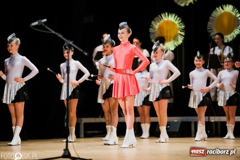 Zdjęcie w galerii na portalu naszraciborz.pl: Koncert charytatywny Źródła na rzecz Filipka wiadomości z regionu