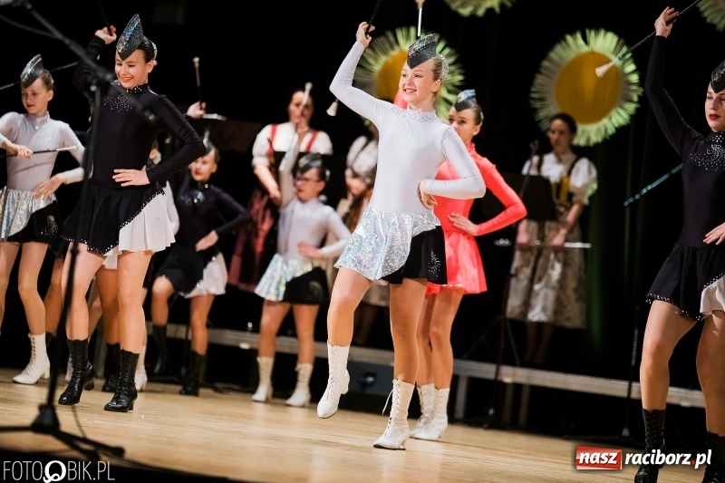 Zdjęcie w galerii na portalu naszraciborz.pl: Koncert charytatywny Źródła na rzecz Filipka wiadomości z regionu