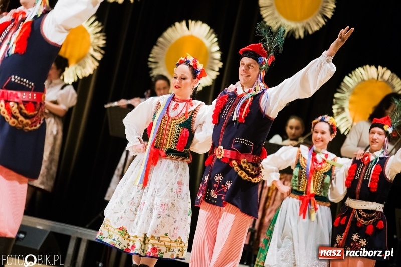 Zdjęcie w galerii na portalu naszraciborz.pl: Koncert charytatywny Źródła na rzecz Filipka wiadomości z regionu