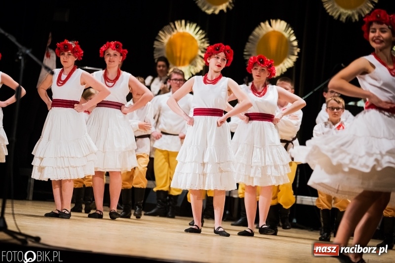 Zdjęcie w galerii na portalu naszraciborz.pl: Koncert charytatywny Źródła na rzecz Filipka wiadomości z regionu