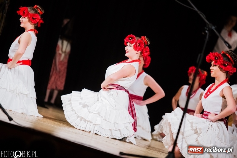 Zdjęcie w galerii na portalu naszraciborz.pl: Koncert charytatywny Źródła na rzecz Filipka wiadomości z regionu