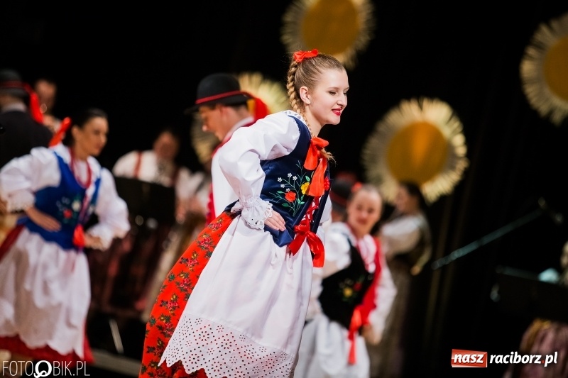 Zdjęcie w galerii na portalu naszraciborz.pl: Koncert charytatywny Źródła na rzecz Filipka wiadomości z regionu