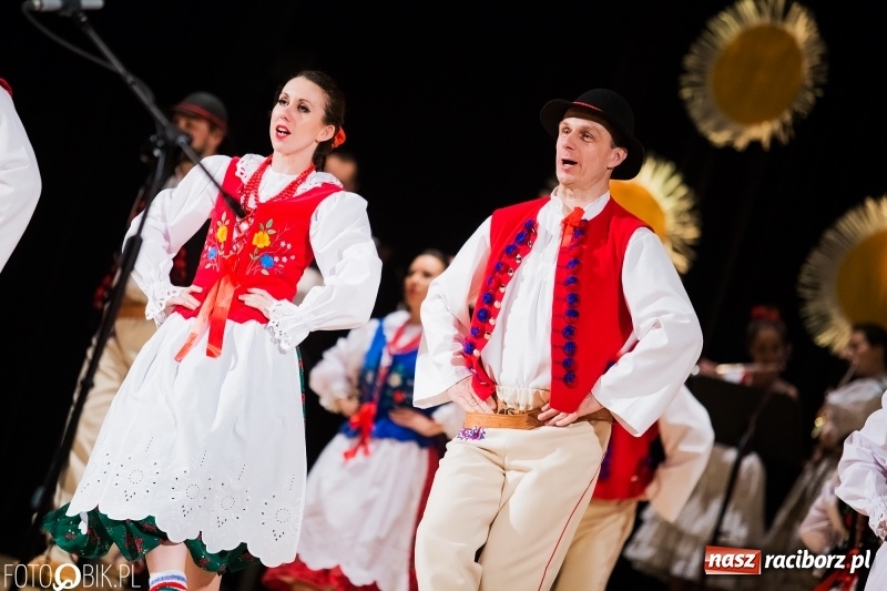 Zdjęcie w galerii na portalu naszraciborz.pl: Koncert charytatywny Źródła na rzecz Filipka wiadomości z regionu