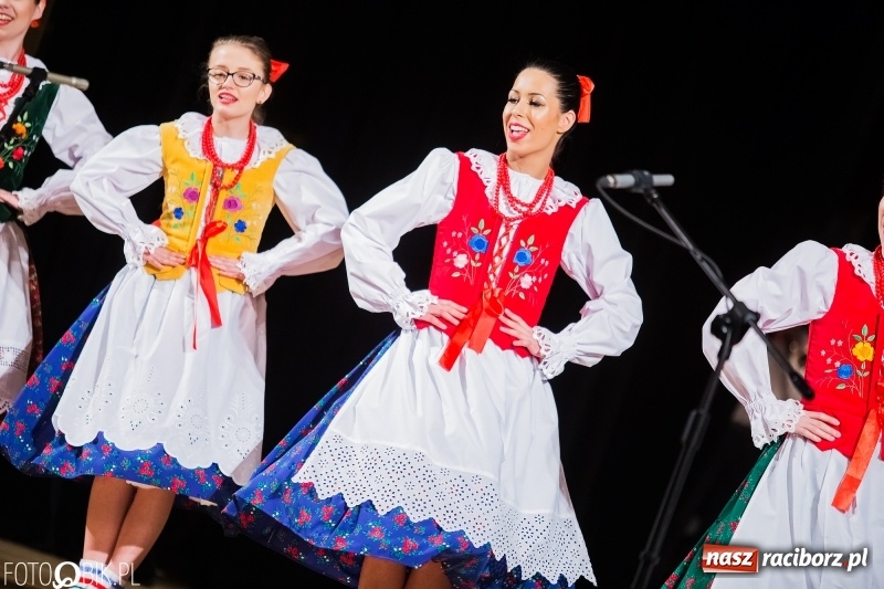 Zdjęcie w galerii na portalu naszraciborz.pl: Koncert charytatywny Źródła na rzecz Filipka wiadomości z regionu