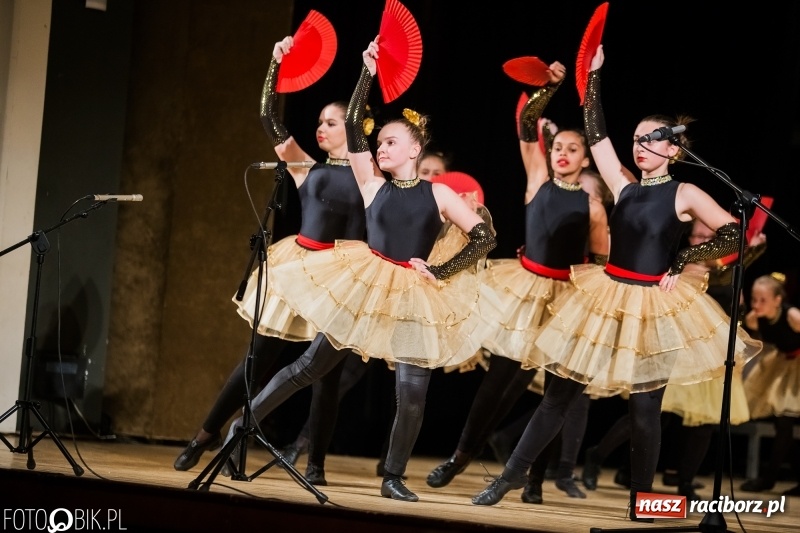 Zdjęcie w galerii na portalu naszraciborz.pl: Koncert charytatywny Źródła na rzecz Filipka wiadomości z regionu