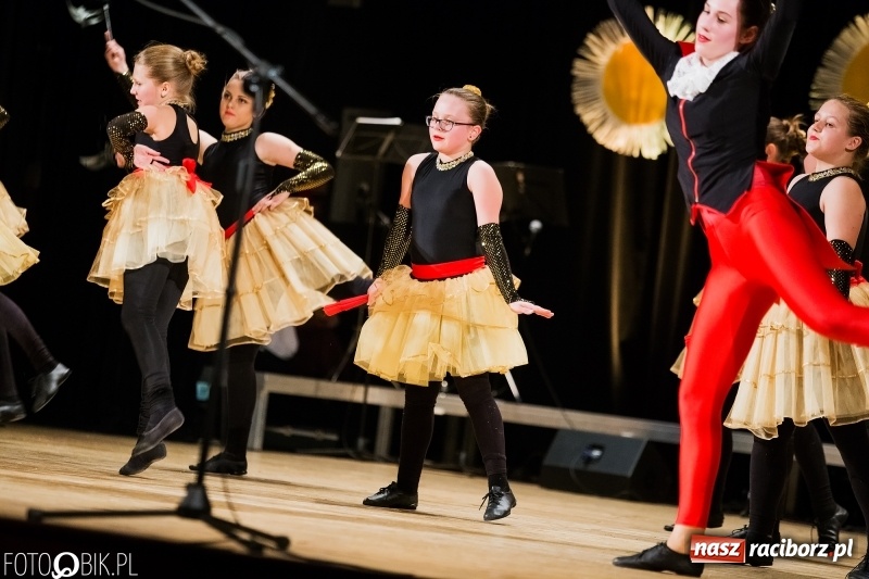 Zdjęcie w galerii na portalu naszraciborz.pl: Koncert charytatywny Źródła na rzecz Filipka wiadomości z regionu