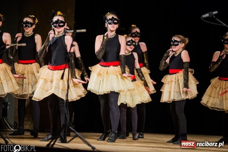 Zdjęcie w galerii na portalu naszraciborz.pl: Koncert charytatywny Źródła na rzecz Filipka wiadomości z regionu