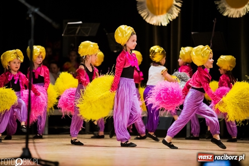 Zdjęcie w galerii na portalu naszraciborz.pl: Koncert charytatywny Źródła na rzecz Filipka wiadomości z regionu