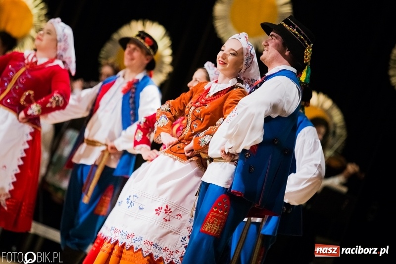 Zdjęcie w galerii na portalu naszraciborz.pl: Koncert charytatywny Źródła na rzecz Filipka wiadomości z regionu