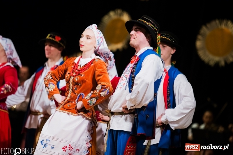 Zdjęcie w galerii na portalu naszraciborz.pl: Koncert charytatywny Źródła na rzecz Filipka wiadomości z regionu