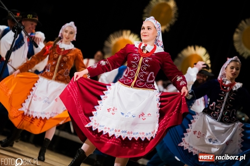 Zdjęcie w galerii na portalu naszraciborz.pl: Koncert charytatywny Źródła na rzecz Filipka wiadomości z regionu