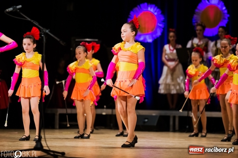 Zdjęcie w galerii na portalu naszraciborz.pl: Koncert charytatywny Źródła na rzecz Filipka wiadomości z regionu