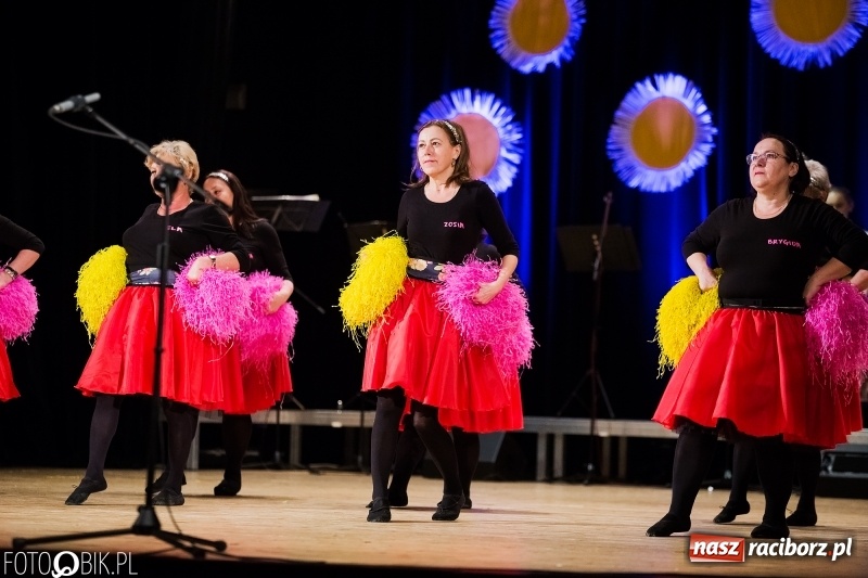 Zdjęcie w galerii na portalu naszraciborz.pl: Koncert charytatywny Źródła na rzecz Filipka wiadomości z regionu