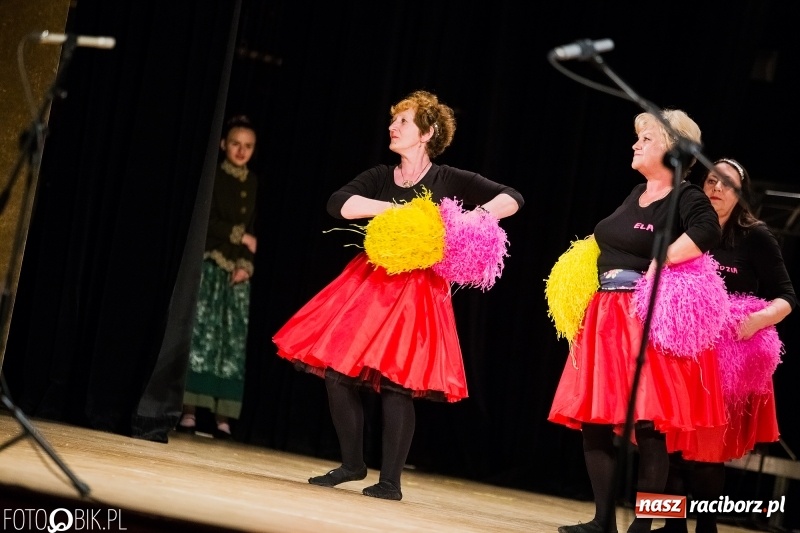 Zdjęcie w galerii na portalu naszraciborz.pl: Koncert charytatywny Źródła na rzecz Filipka wiadomości z regionu