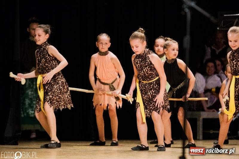 Zdjęcie w galerii na portalu naszraciborz.pl: Koncert charytatywny Źródła na rzecz Filipka wiadomości z regionu