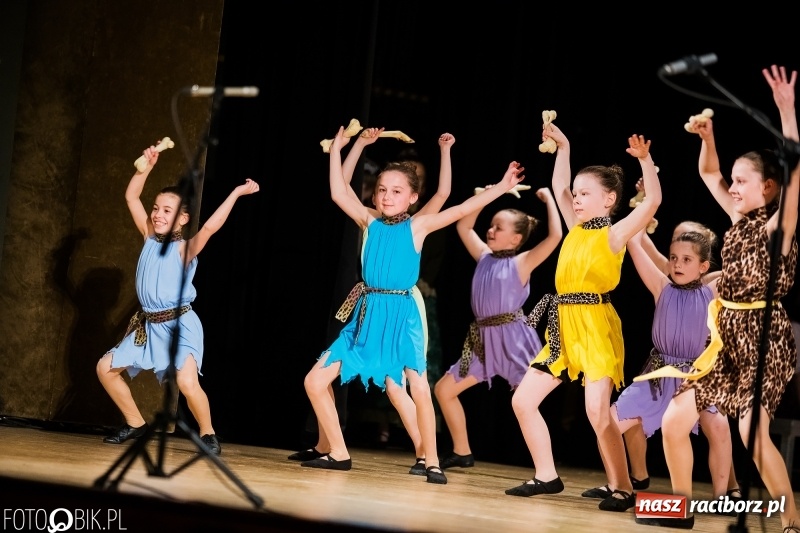 Zdjęcie w galerii na portalu naszraciborz.pl: Koncert charytatywny Źródła na rzecz Filipka wiadomości z regionu