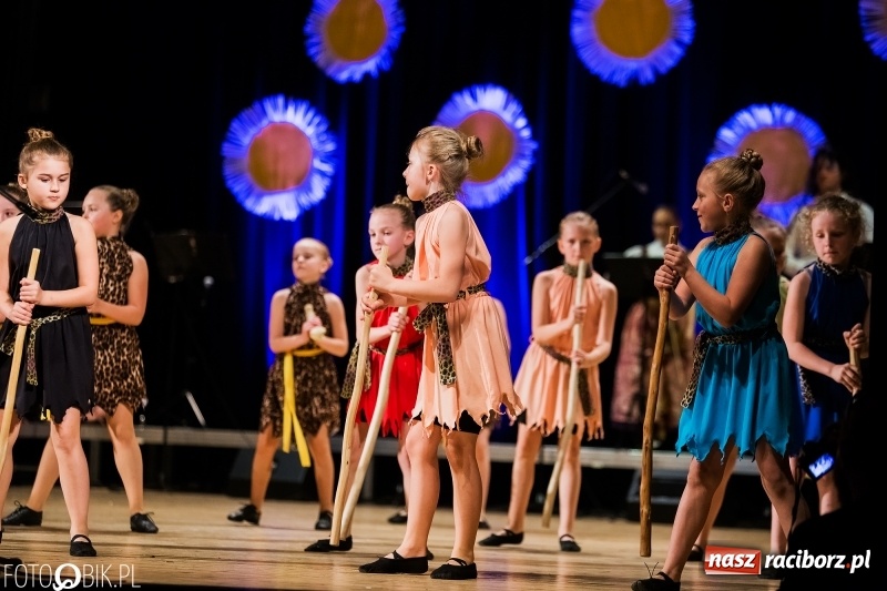 Zdjęcie w galerii na portalu naszraciborz.pl: Koncert charytatywny Źródła na rzecz Filipka wiadomości z regionu