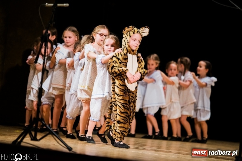 Zdjęcie w galerii na portalu naszraciborz.pl: Koncert charytatywny Źródła na rzecz Filipka wiadomości z regionu