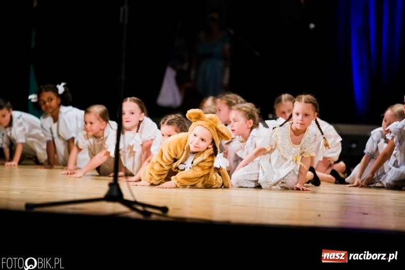 Zdjęcie w galerii na portalu naszraciborz.pl: Koncert charytatywny Źródła na rzecz Filipka wiadomości z regionu