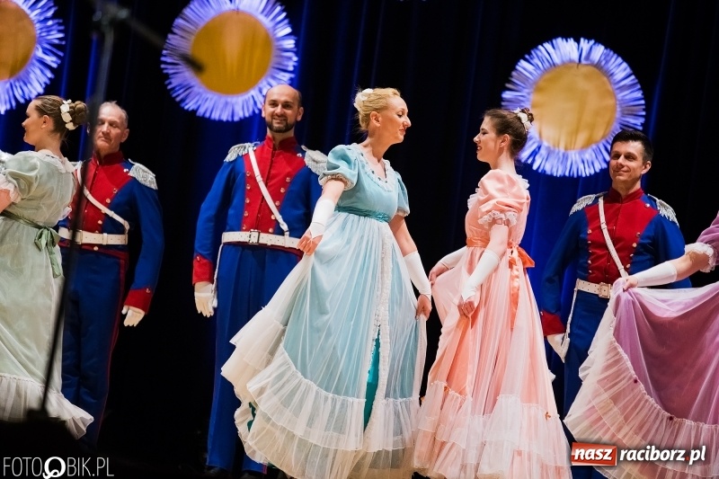 Zdjęcie w galerii na portalu naszraciborz.pl: Koncert charytatywny Źródła na rzecz Filipka wiadomości z regionu