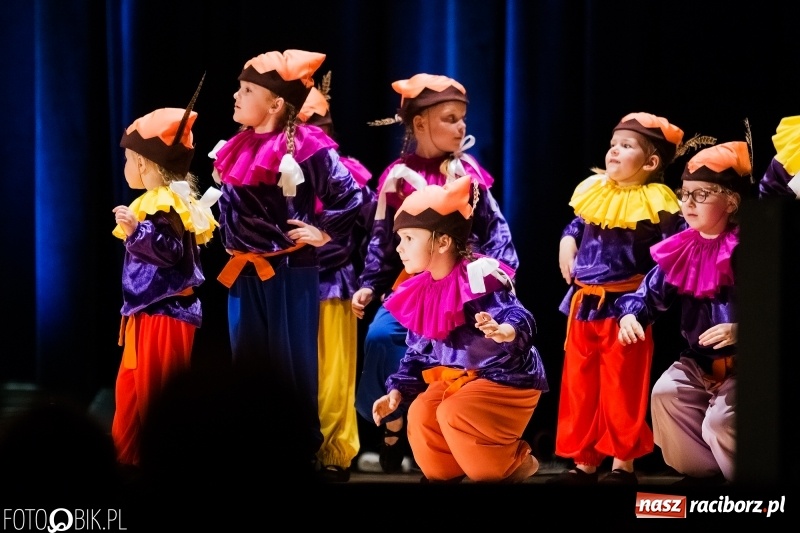 Zdjęcie w galerii na portalu naszraciborz.pl: Koncert charytatywny Źródła na rzecz Filipka wiadomości z regionu