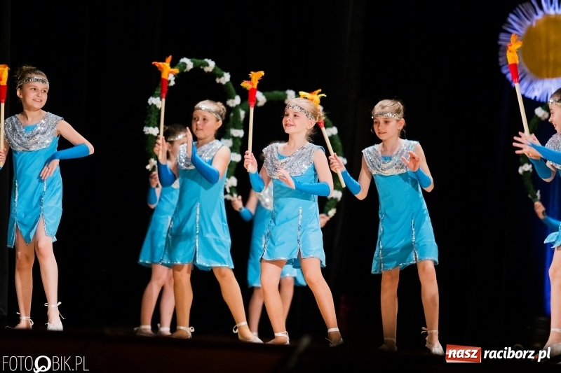 Zdjęcie w galerii na portalu naszraciborz.pl: Koncert charytatywny Źródła na rzecz Filipka wiadomości z regionu