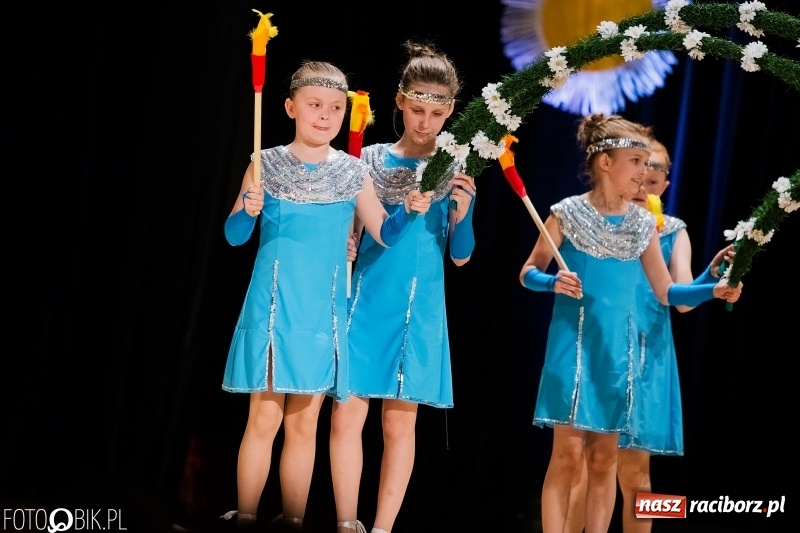 Zdjęcie w galerii na portalu naszraciborz.pl: Koncert charytatywny Źródła na rzecz Filipka wiadomości z regionu