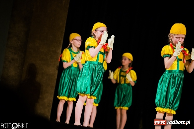 Zdjęcie w galerii na portalu naszraciborz.pl: Koncert charytatywny Źródła na rzecz Filipka wiadomości z regionu