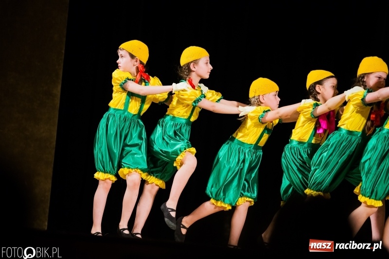 Zdjęcie w galerii na portalu naszraciborz.pl: Koncert charytatywny Źródła na rzecz Filipka wiadomości z regionu