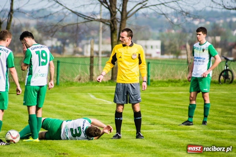 Zdjęcie w galerii na portalu naszraciborz.pl: A klasa: Hit kolejki nie zawiódł. Kornowac zremisował z Gorzycami wiadomości z regionu