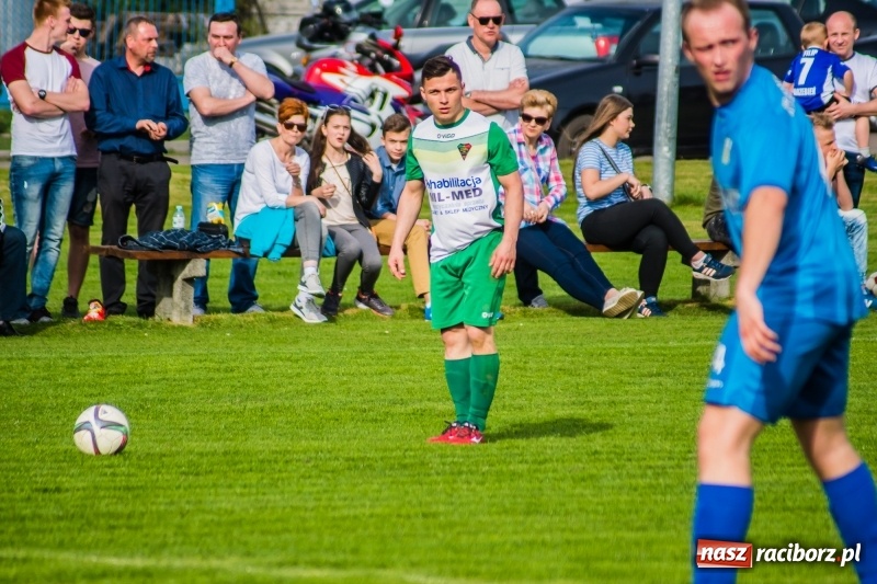 Zdjęcie w galerii na portalu naszraciborz.pl: A klasa: Hit kolejki nie zawiódł. Kornowac zremisował z Gorzycami wiadomości z regionu