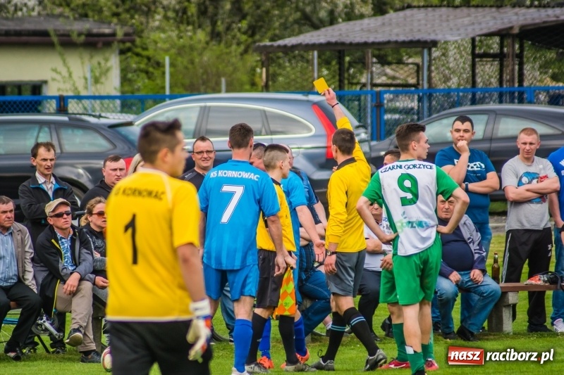 Zdjęcie w galerii na portalu naszraciborz.pl: A klasa: Hit kolejki nie zawiódł. Kornowac zremisował z Gorzycami wiadomości z regionu