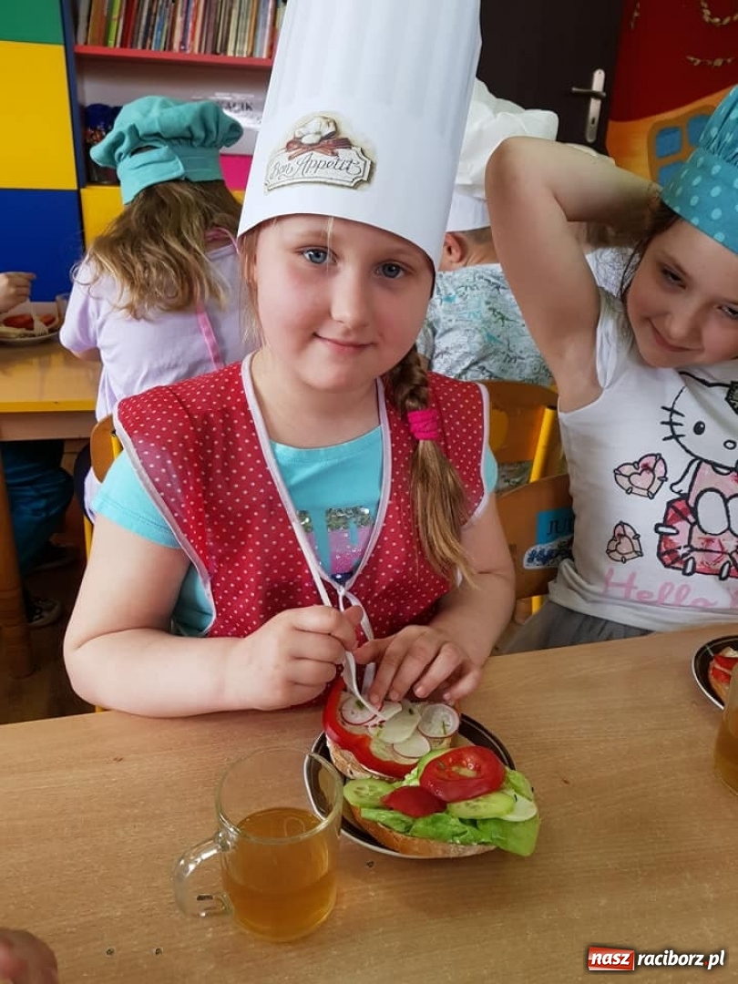 Zdjęcie w galerii na portalu naszraciborz.pl: Posłuchaj dzieci z Nędzy! Przedszkolaki działają lepiej niż kampanie reklamowe wiadomości z regionu