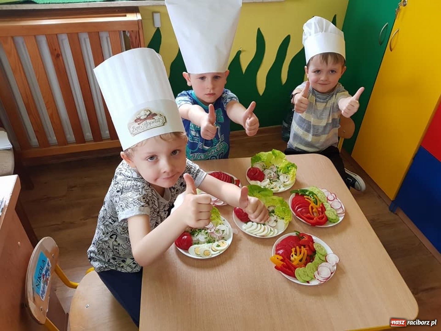 Zdjęcie w galerii na portalu naszraciborz.pl: Posłuchaj dzieci z Nędzy! Przedszkolaki działają lepiej niż kampanie reklamowe wiadomości z regionu