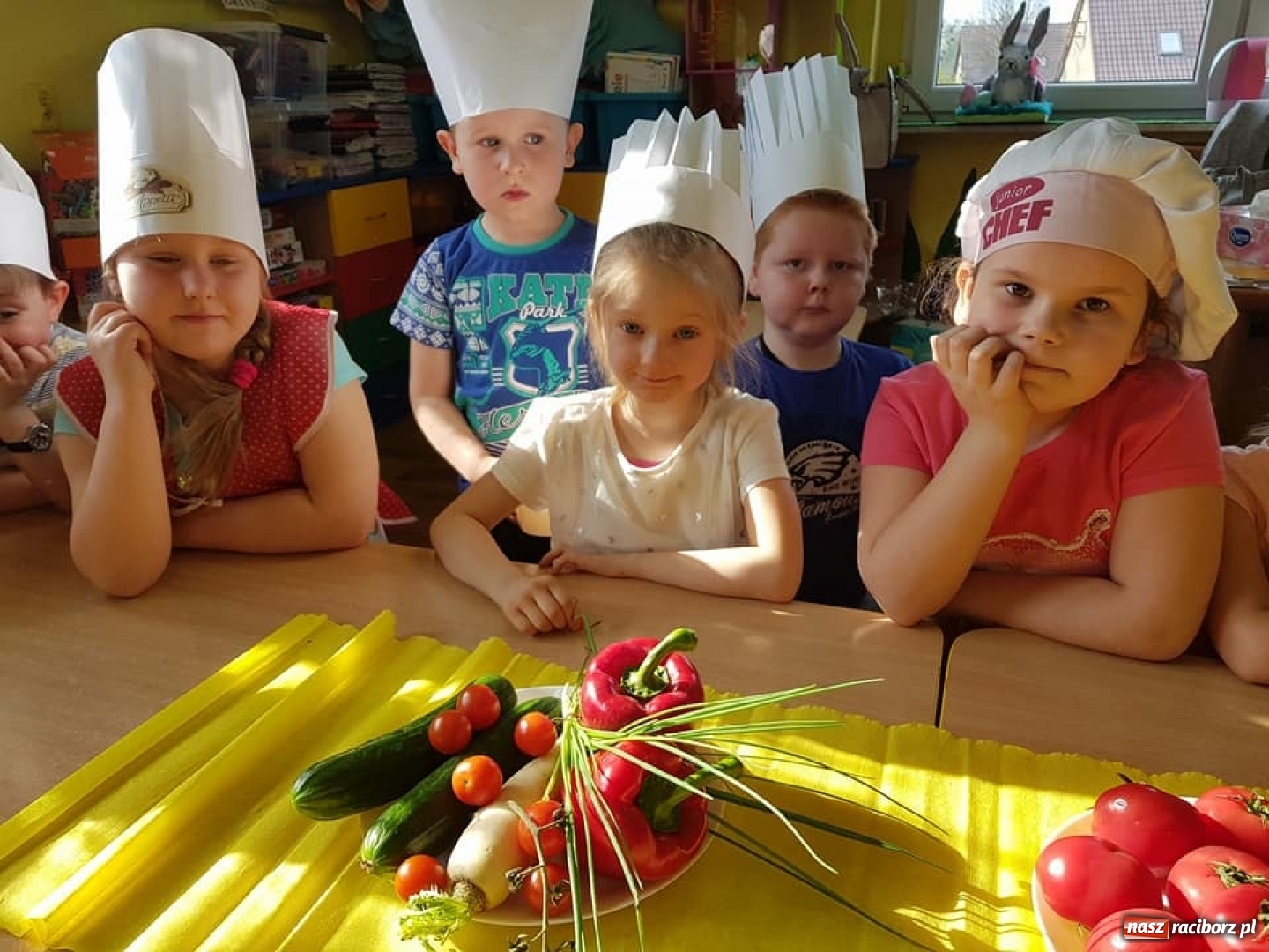 Zdjęcie w galerii na portalu naszraciborz.pl: Posłuchaj dzieci z Nędzy! Przedszkolaki działają lepiej niż kampanie reklamowe wiadomości z regionu