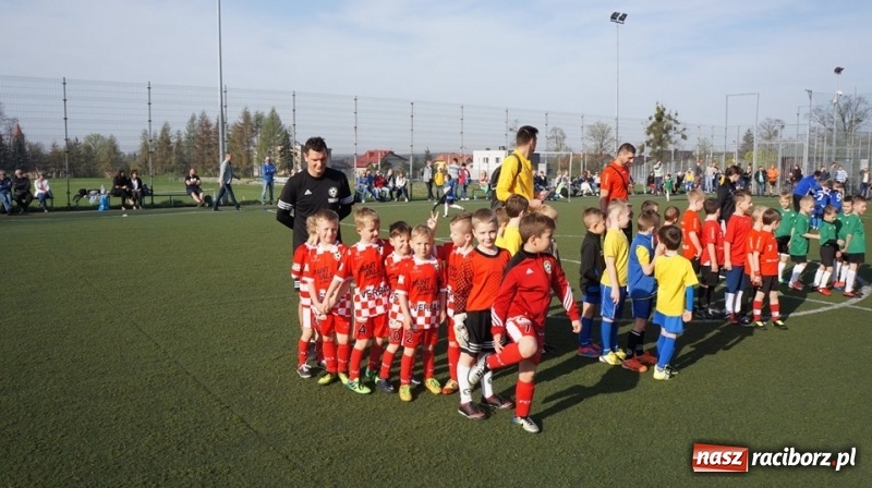 Zdjęcie w galerii na portalu naszraciborz.pl: Żaki młodsze LKS Tworków na Kinder Cup Orzesze wiadomości z regionu