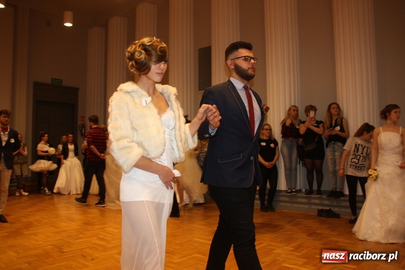 Zdjęcie w galerii na portalu naszraciborz.pl: Fryzjerzy CKZiU nr 1 zaprezentowali swoje umiejętności  wiadomości z regionu