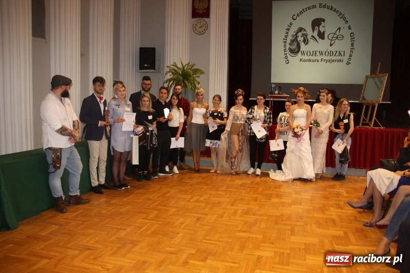 Zdjęcie w galerii na portalu naszraciborz.pl: Fryzjerzy CKZiU nr 1 zaprezentowali swoje umiejętności  wiadomości z regionu